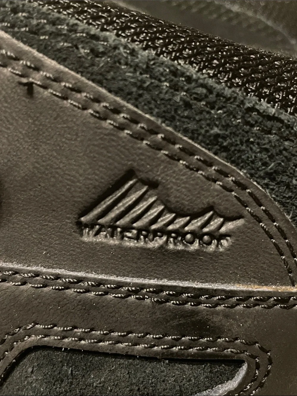 Columbia sturdy boots